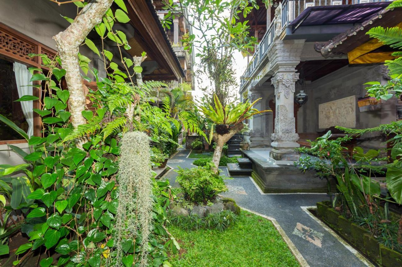 Bali Moon Guest House Ubud  Exterior photo